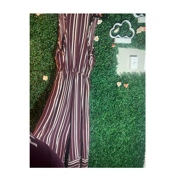 Striped Pants Romper - Picture 2 of 2